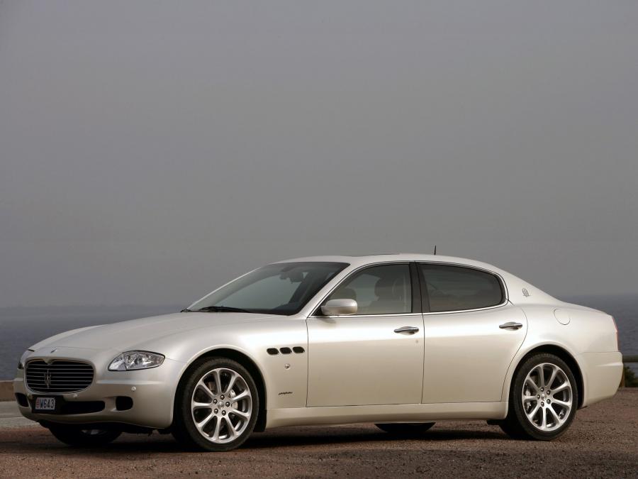  Maserati Quattroporte Automatic 2005 года  (фото 6 из 30)